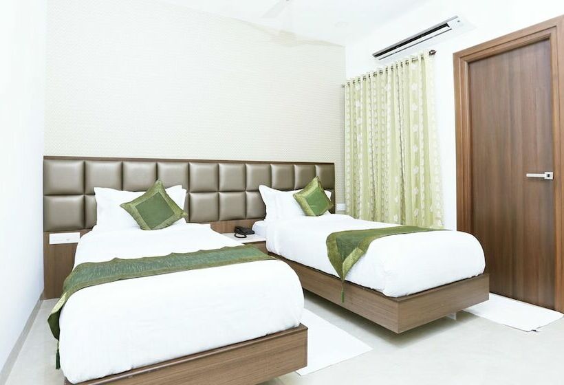 Номер Стандарт, Treebo Pechis Castle