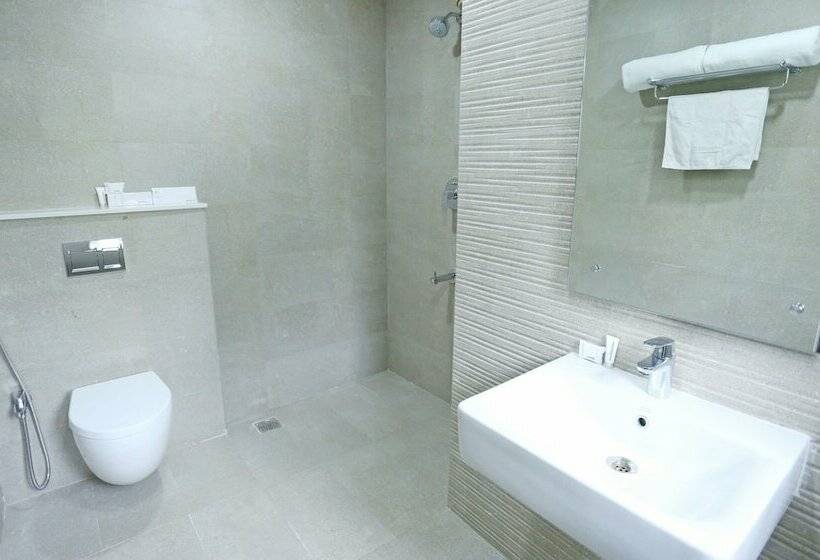 Номер Стандарт, Treebo Pechis Castle