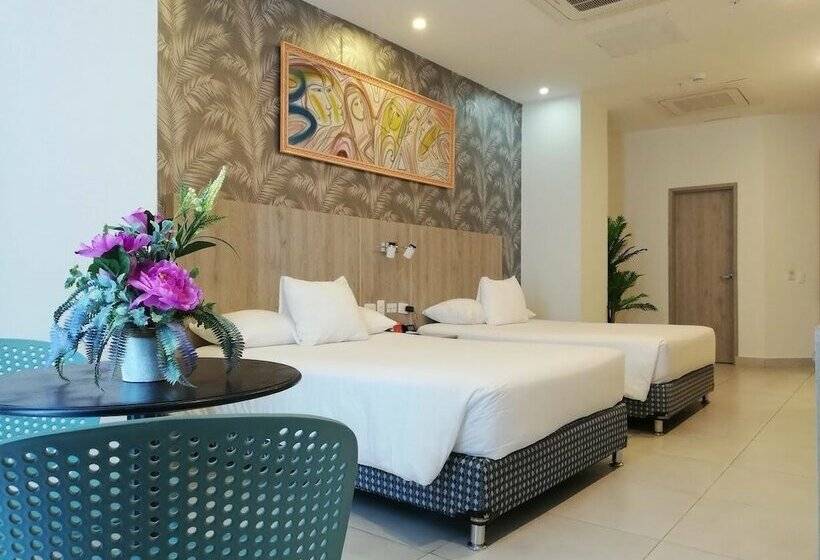 غرفه قياسيه سريرين مزدوجين, Zi One Luxury