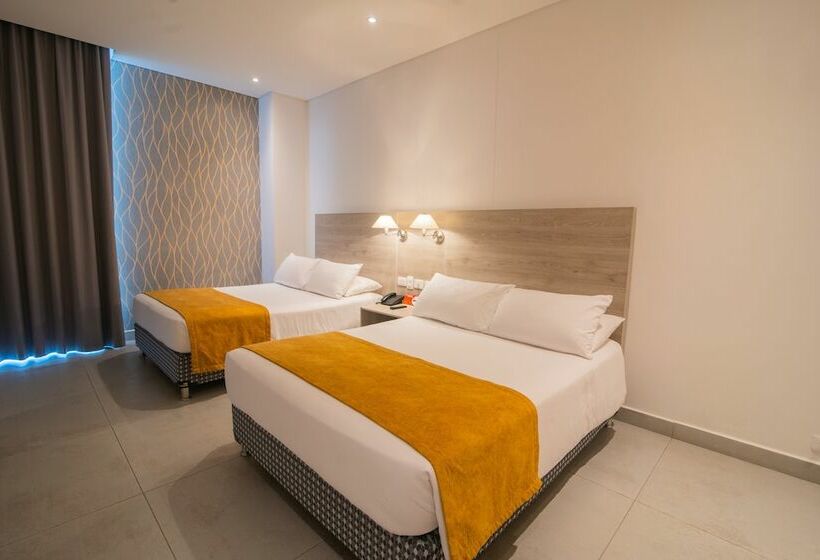 غرفه قياسيه سريرين مزدوجين, Zi One Luxury