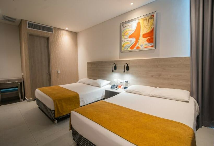 غرفه قياسيه سريرين مزدوجين, Zi One Luxury