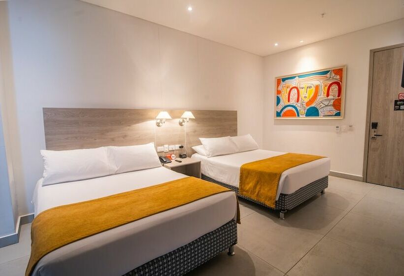 غرفه قياسيه سريرين مزدوجين, Zi One Luxury