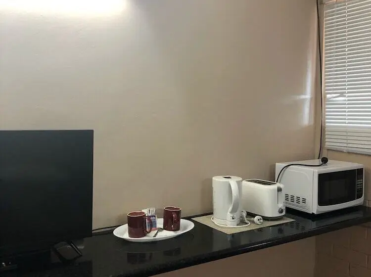 スタンダードシングルルーム, Childers Budget Accommodation