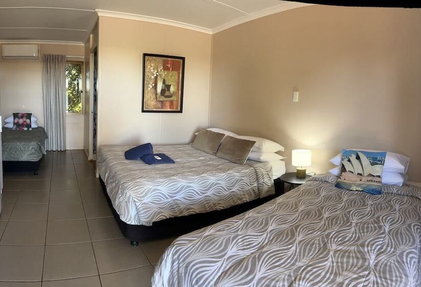 家庭间, Childers Budget Accommodation