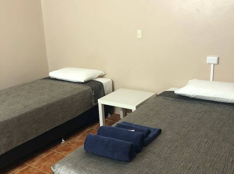 标准间, Childers Budget Accommodation