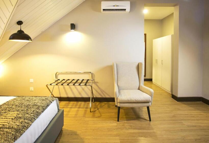 اتاق استاندارد با تراس, San Cristobal Boutique Hotel   Ivato Airport