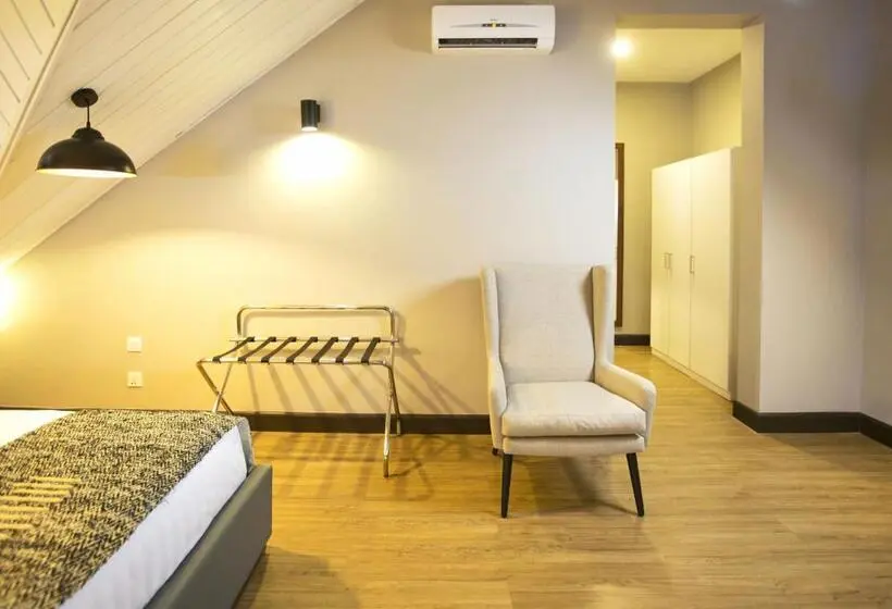 اتاق استاندارد با تراس, San Cristobal Boutique Hotel   Ivato Airport