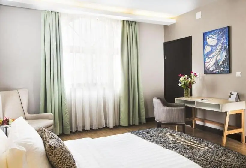 سوییت, San Cristobal Boutique Hotel   Ivato Airport