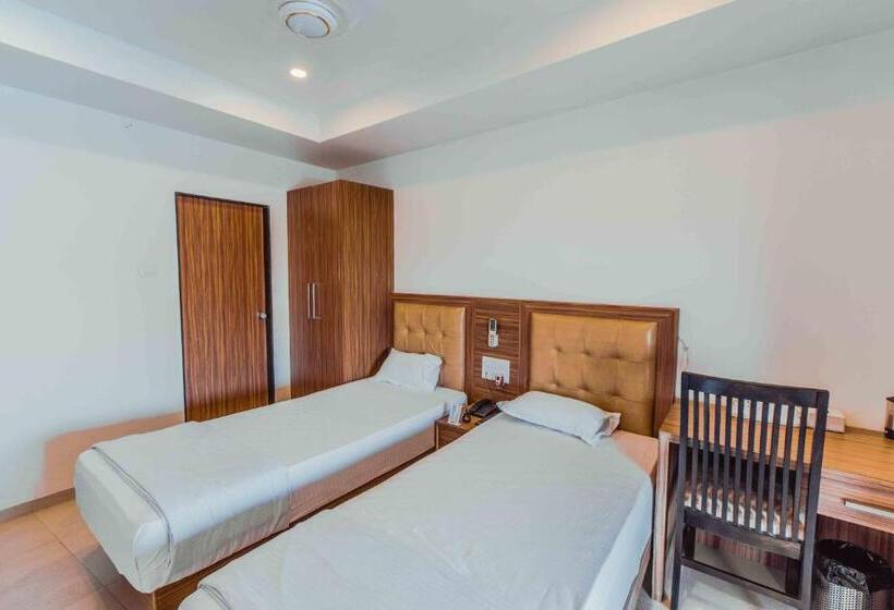 اتاق لوکس با بالکن, Suma Adventure And Resort