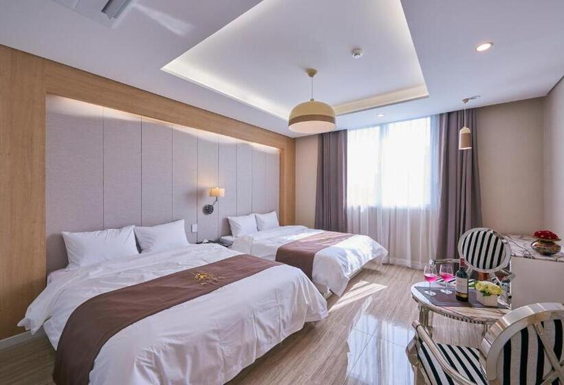 חדר דלוקס, Gwangju Aura