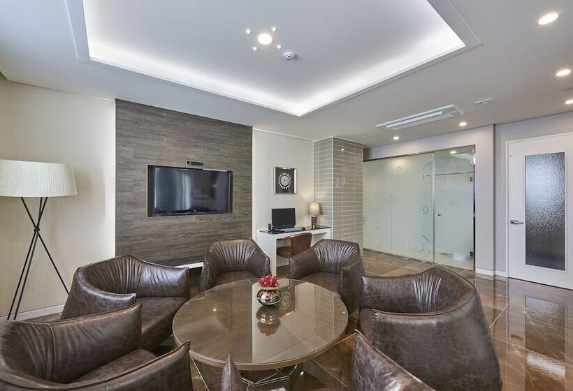 חדר סטנדרט, Gwangju Aura