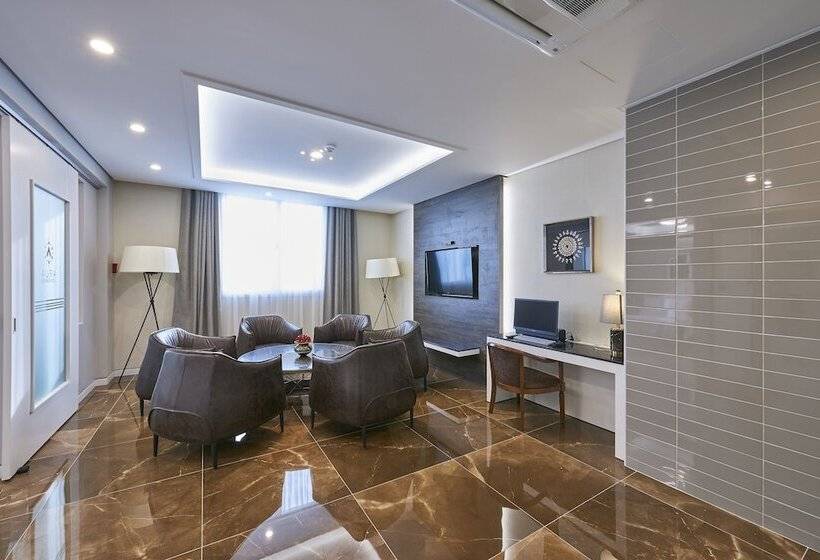 חדר סטנדרט, Gwangju Aura