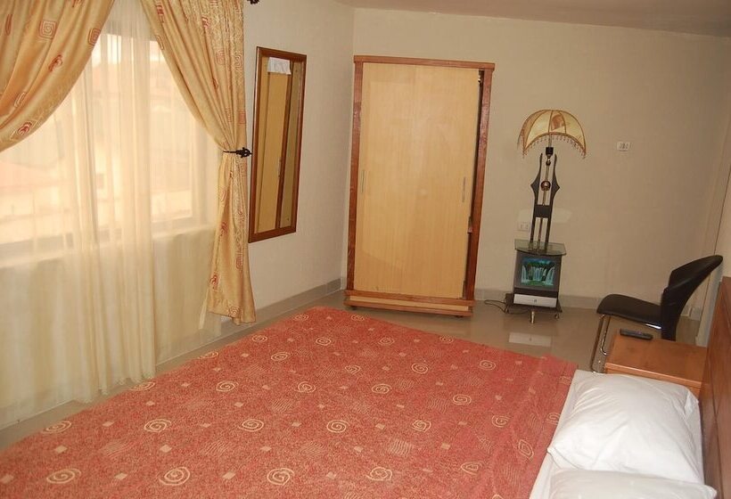 اتاق لوکس, Global Dreams