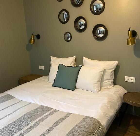 غرفة ديلوكس, Le Grand Albert 1er