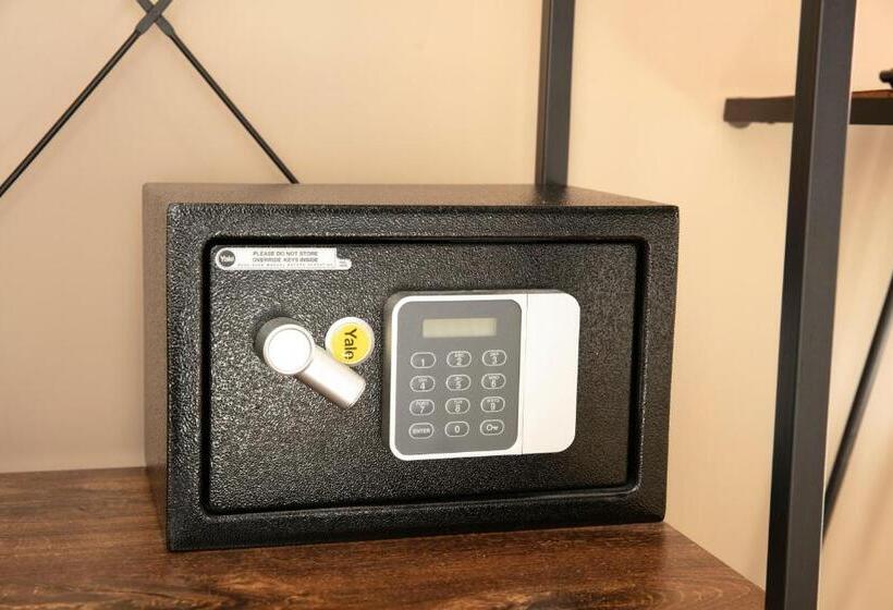 غرفة سوبيريور, Le Grand Albert 1er