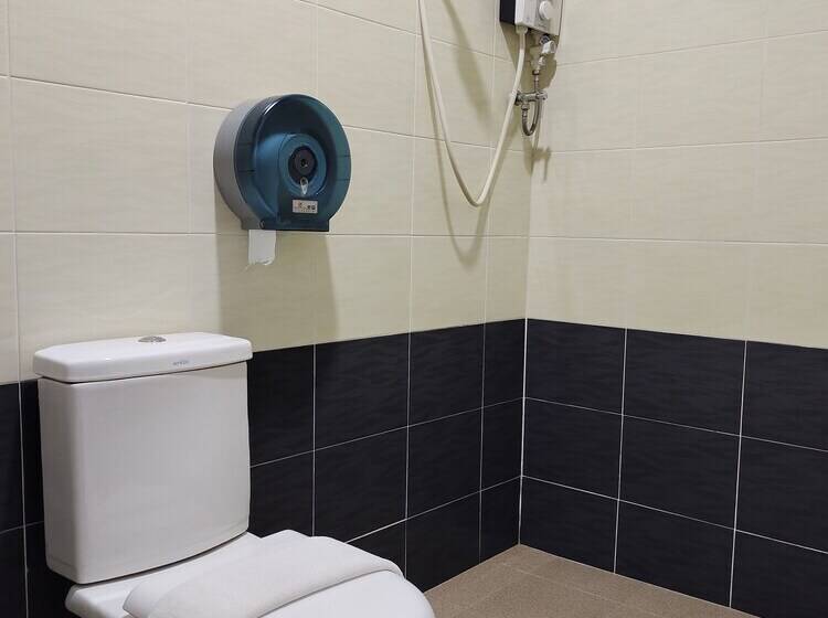 غرفة قياسية, Sin Lien