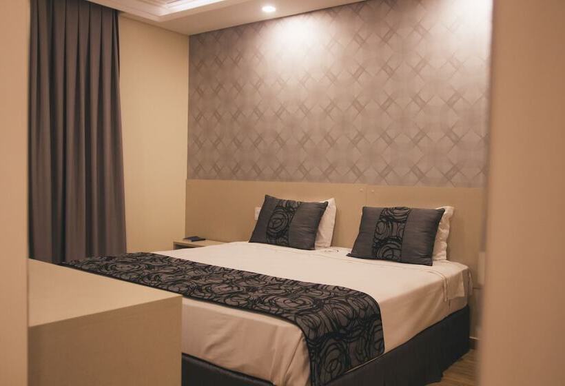 디럭스 룸, Summit Suítes Hotel Caçapava