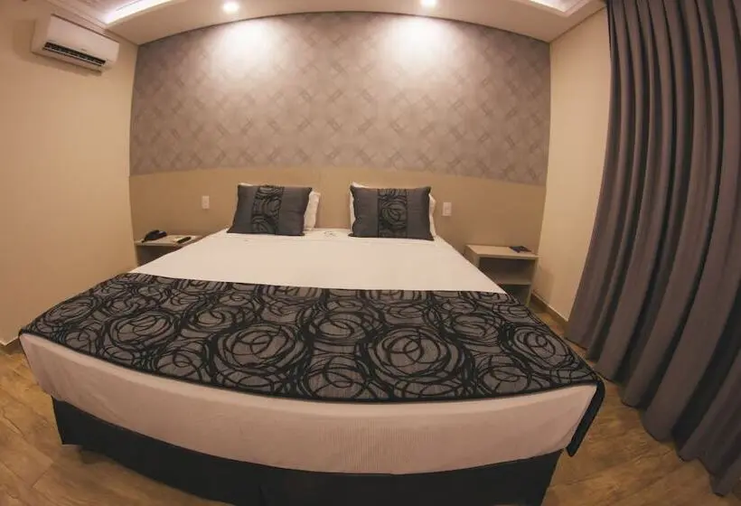 デラックスルーム, Summit Suítes Hotel Caçapava