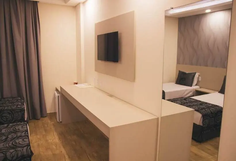 デラックストリプルルーム, Summit Suítes Hotel Caçapava