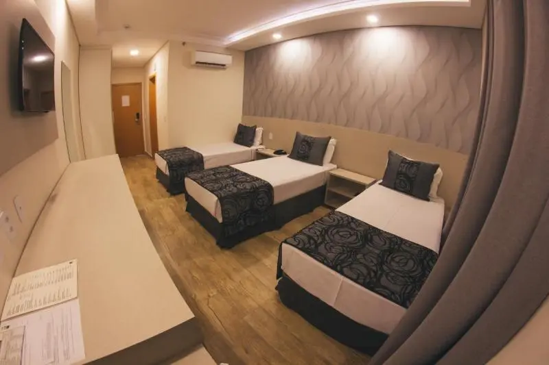 デラックストリプルルーム, Summit Suítes Hotel Caçapava