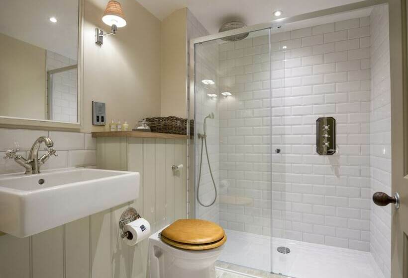 غرفة قياسية, The Cookie Jar