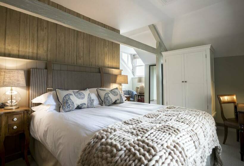 غرفة قياسية, The Cookie Jar