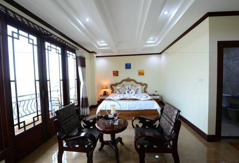 سوئیت پریمیوم, Vientiane Luxury