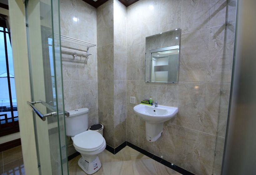 سوییت خانوادگی, Vientiane Luxury