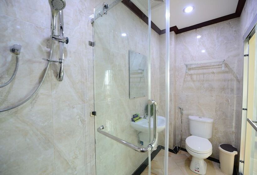 سوئیت پریمیوم, Vientiane Luxury