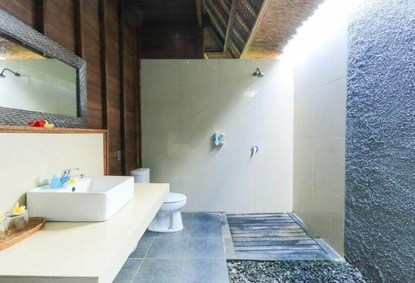 Бунгало Стандарт, Lembongan Mantra Huts