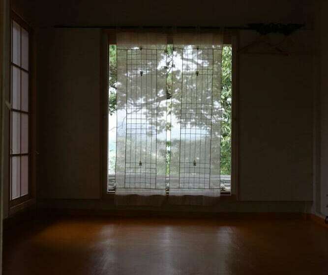 חדר דלוקס, Okyeon Jeongsa