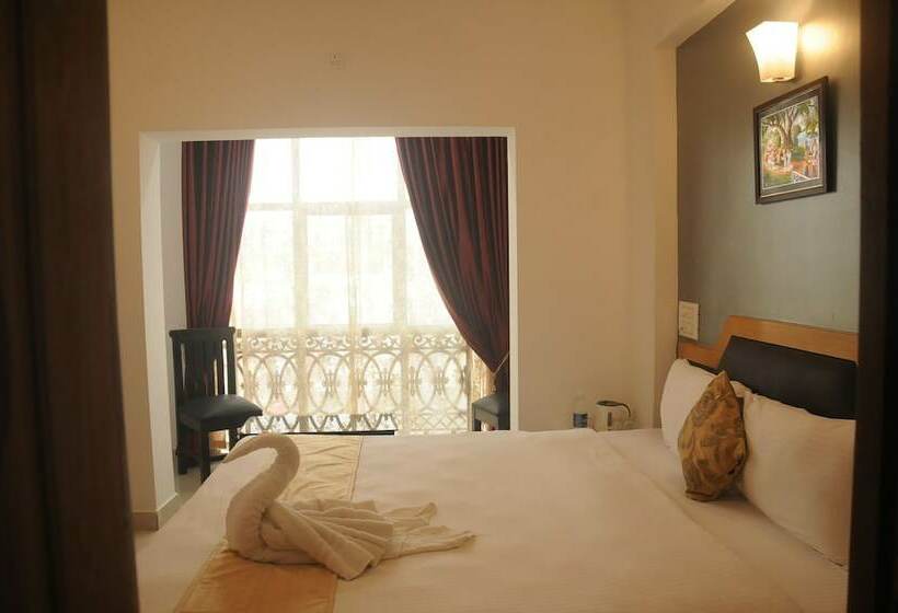 اتاق لوکس, Al Wesal International