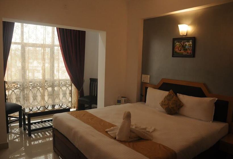 اتاق لوکس, Al Wesal International