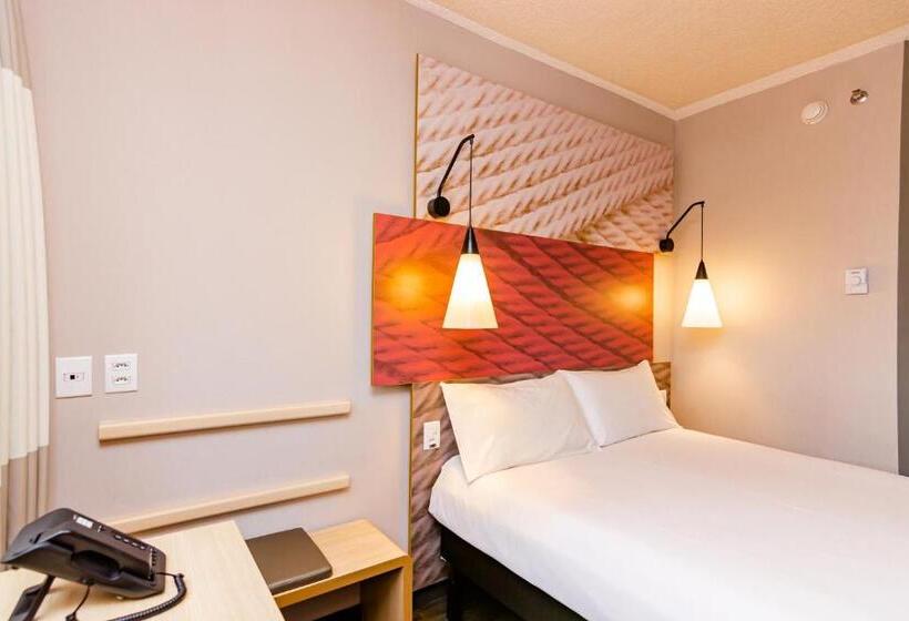 标准间, Ibis Igrejinha