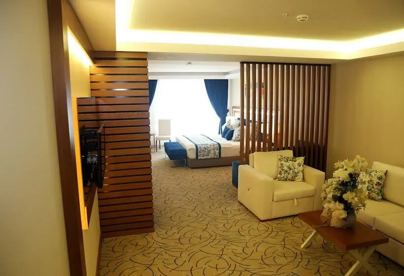 اتاق لوکس, Yol Is Holiday Trabzon