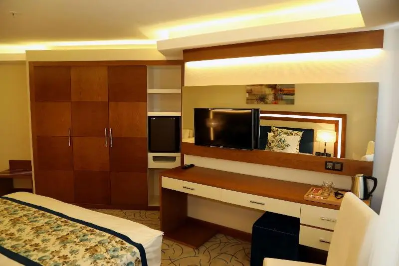 اتاق استاندارد یک نفره, Yol Is Holiday Trabzon
