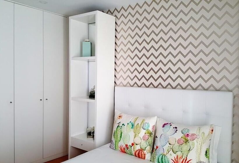 غرفة سوبيريور مطلّة علي البحر مزودة بشُرفة, By The Sea