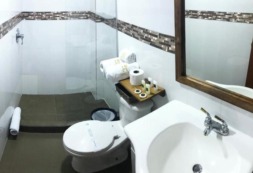 חדר סטנדרט לשלושה, Boutique Castilla De Leon