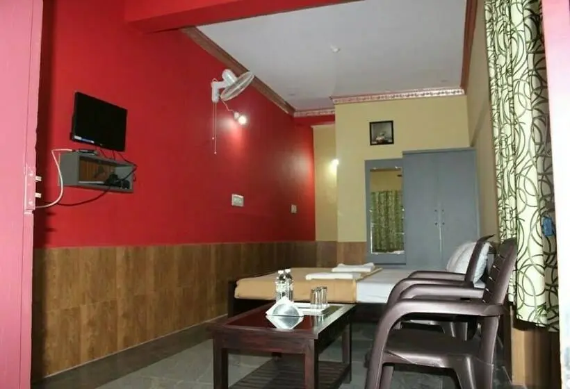 デラックスルーム, Iroomz Sri Vinayaka Comforts