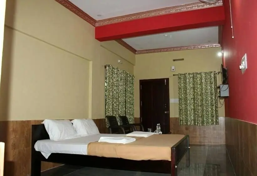 デラックスルーム, Iroomz Sri Vinayaka Comforts