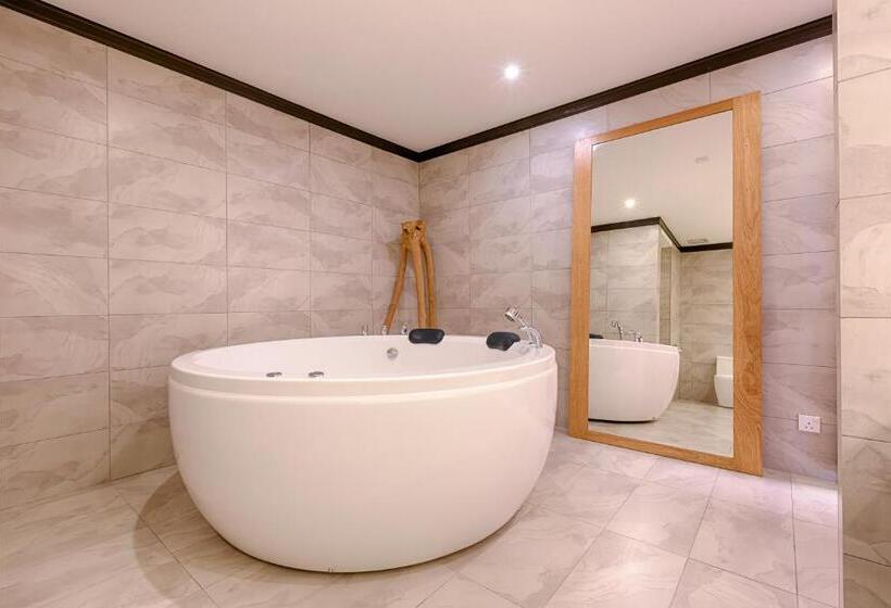 غرفة ديلوكس سرير كينج, Lot 33 Boutique