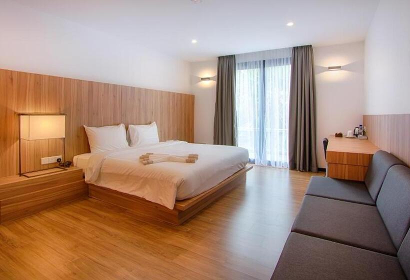 جناح إدارى, Lot 33 Boutique