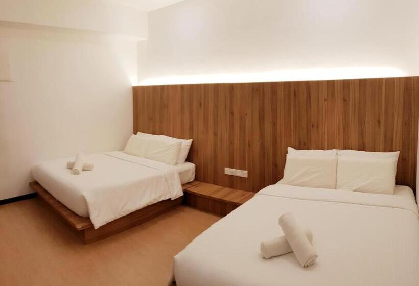 غرفة عائلية, Lot 33 Boutique