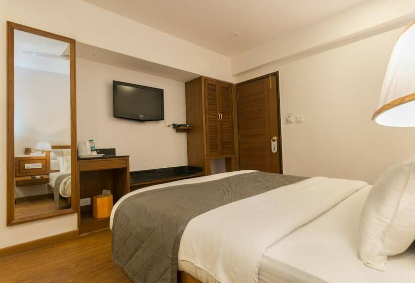 Quarto Deluxe, Country Inn Premier Pacific Mall Road Mussoorie