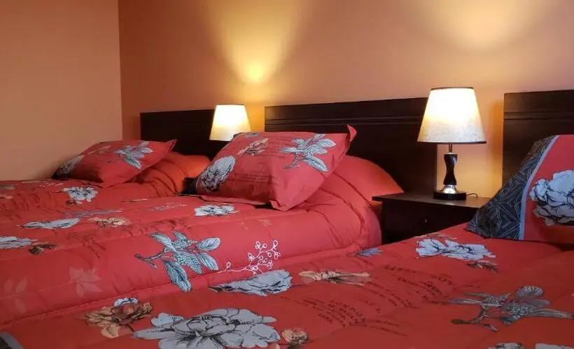 اتاق استاندارد سه نفره, Hostal Nataly