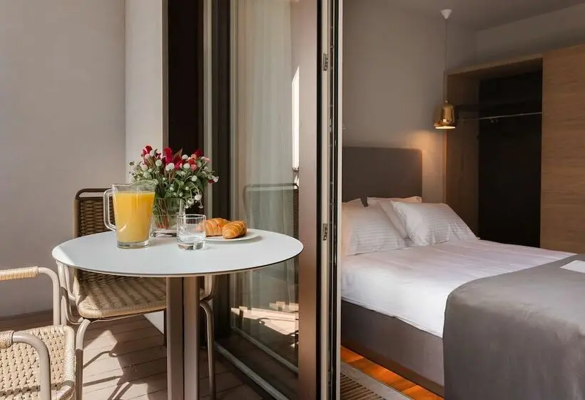 سوئیت جونیور با تراس, Il Decameron Luxury Design