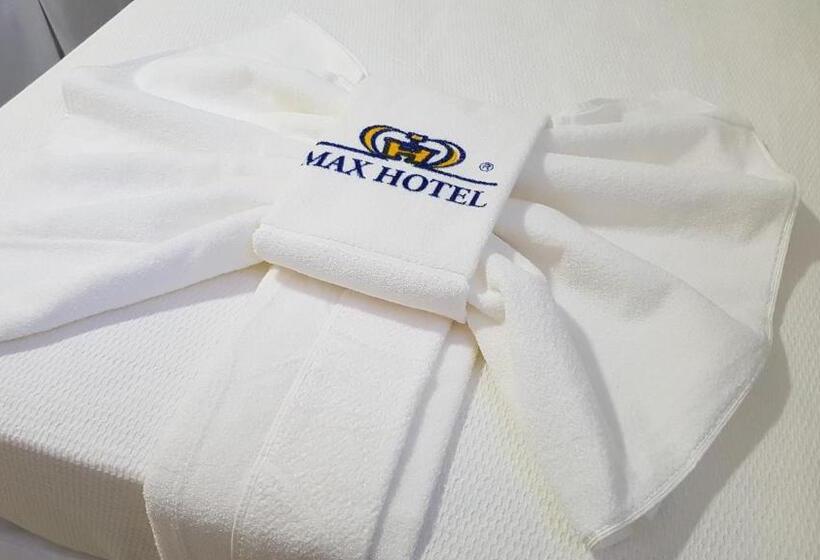 スタンダードトリプルルーム, Max