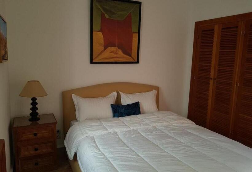 اتاق سوپریور, Palais Claudio Bravo