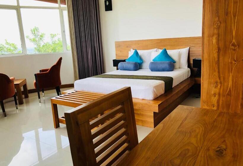 Номер Deluxe с Балконом, The Heaven's Villa Kandy