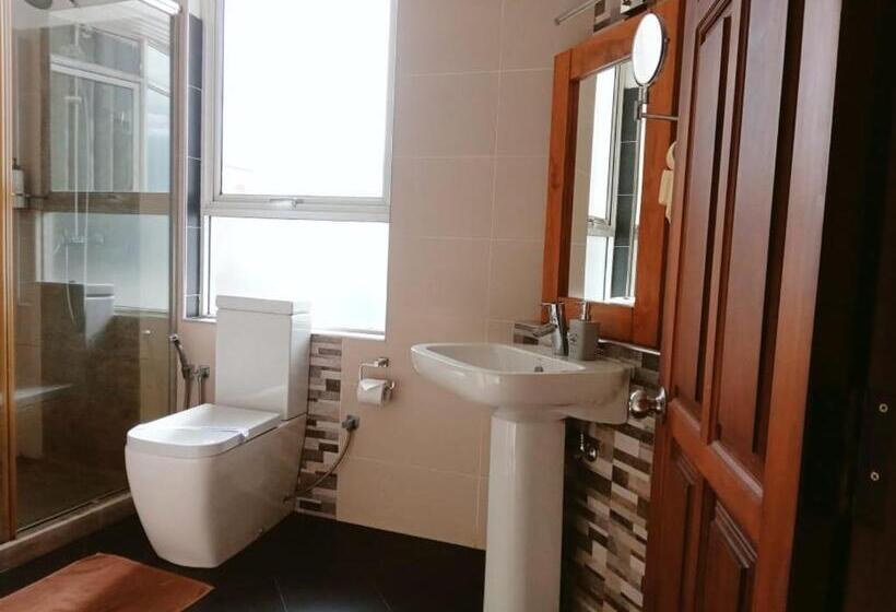 Номер Deluxe с Балконом, The Heaven's Villa Kandy